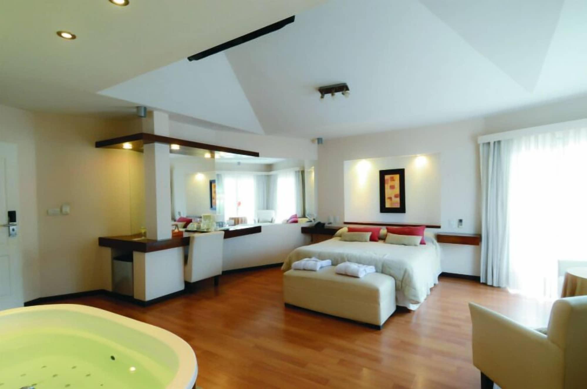 Santa Cecilia Resort & Spa فيلا كارلوس باز المظهر الخارجي الصورة