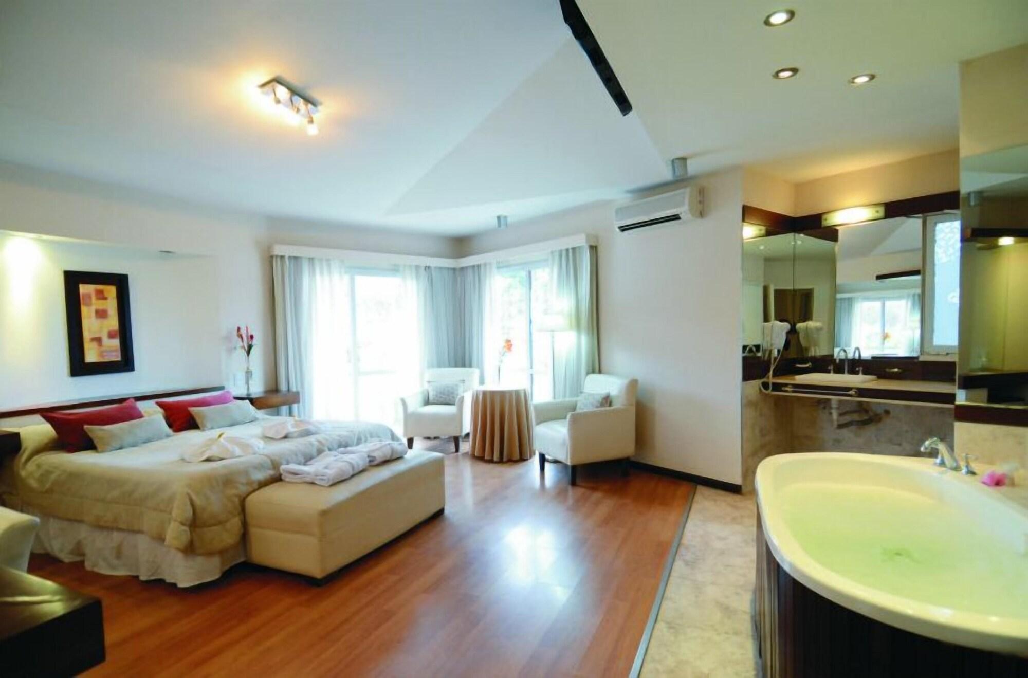 Santa Cecilia Resort & Spa فيلا كارلوس باز المظهر الخارجي الصورة